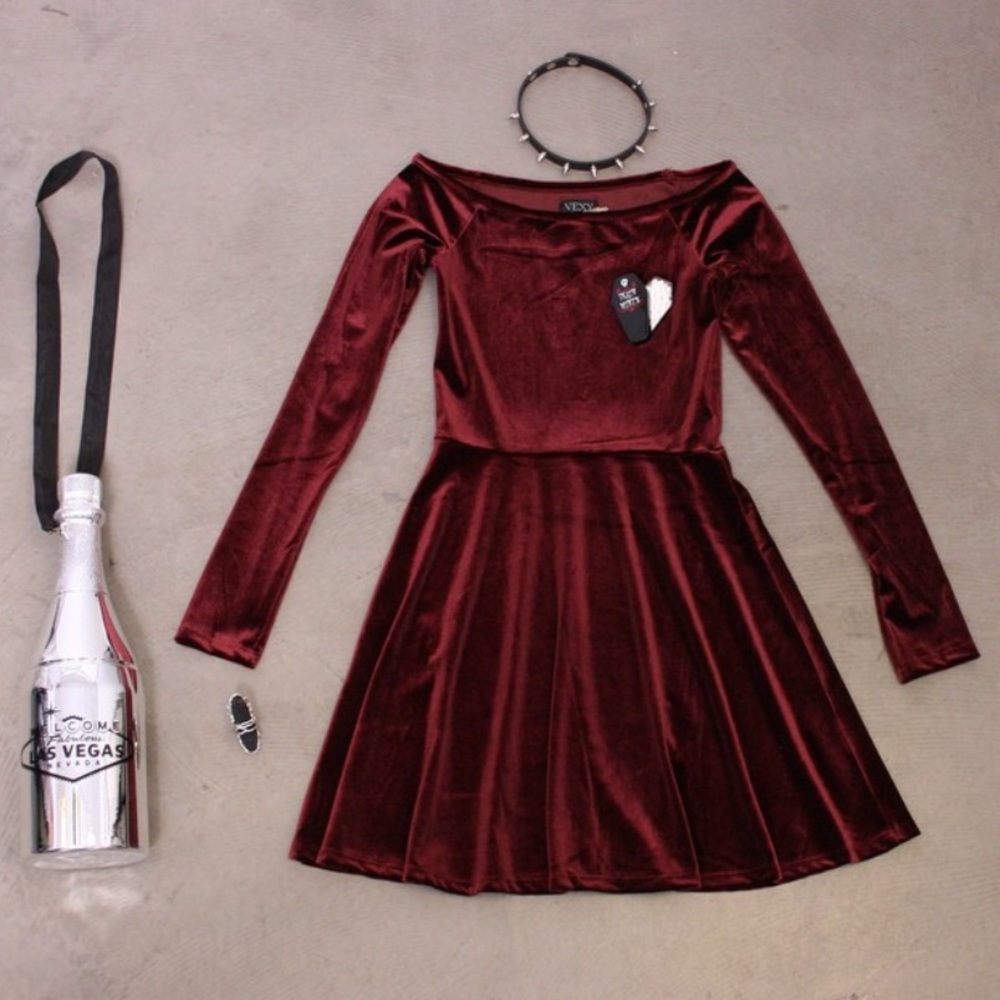 BLACK Velvet Goth Dress | VEXY | DESIGNED IN MONTREAL
